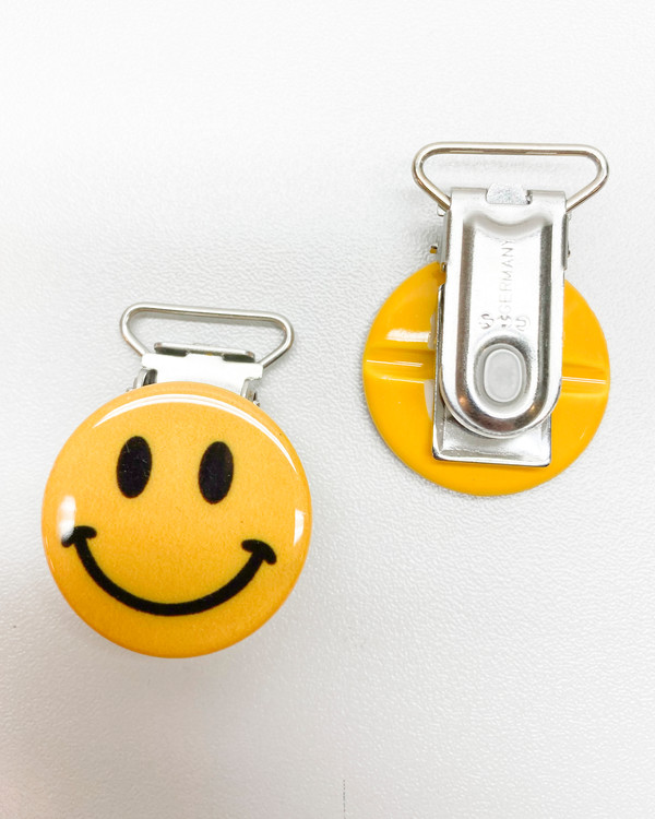 Clips Emoji Glad 18 mm