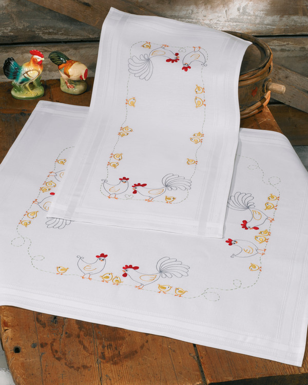 Broderikit Duk Hönsfamiljen