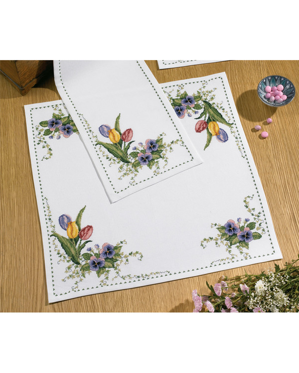 Broderikit Duk Tulpaner & penseér