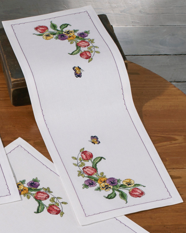 Broderikit Löpare Vårfint