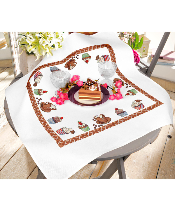 Broderikit Duk Cupcakes